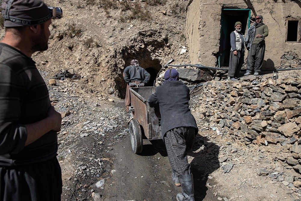 طالبان زغالسنگ را به جای پاکستان، به ازبیکستان صادر میکند