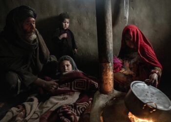 ملل متحد: اکثر مردم افغانستان برای بقا قرض میگیرند یا وسایلشان را میفروشند