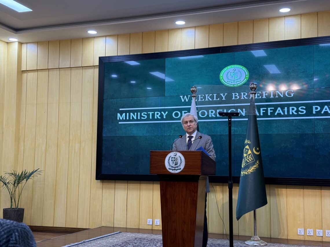 پاکستان: بازرگانی با افغانستان را به دلیل حمایت طالبان از تی‌تی‌پی متوقف کردیم