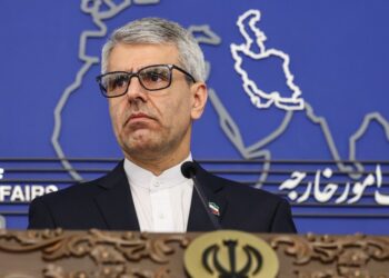 ایران: از طالبان در پیوند با حق‌آبه ناراضی هستیم