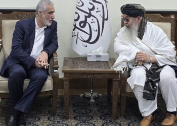 روزنامهی اعتماد: طالبان درخواست ایران برای فروش تریاک کشفشده را رد کرد