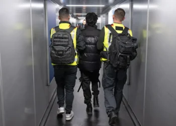 آلمان یک مهاجر افغانستان را به کابل بازگرداند