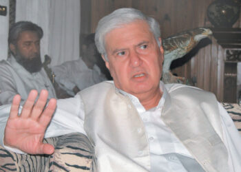 مقام پیشین پاکستانی: اظهارات پسین حقانی مهم هستند چون تی‌تی‌پی به او وفادار است