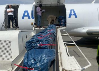 امرالله صالح می‌گوید امریکا امروز ۴۵ میلیون دالر به طالبان فرستاد