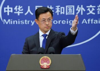 چین بار دیگر طالبان و پاکستان را به حل اختلافات از راه گفت‌وگو دعوت کرد