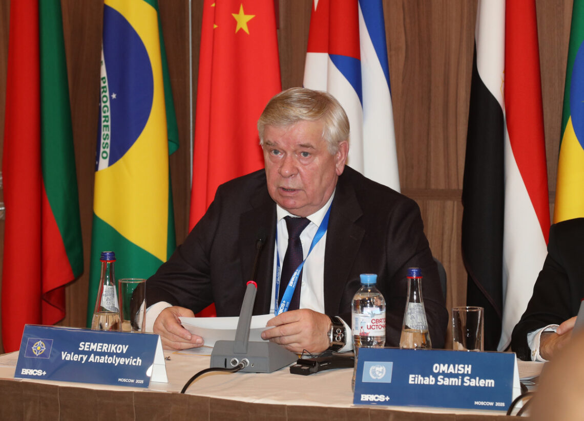 معاون دبیرکل پیمان امنیت جمعی: مرز تاجیکستان با افغاستان برای جلوگیری از تهدیدات تقویت شود