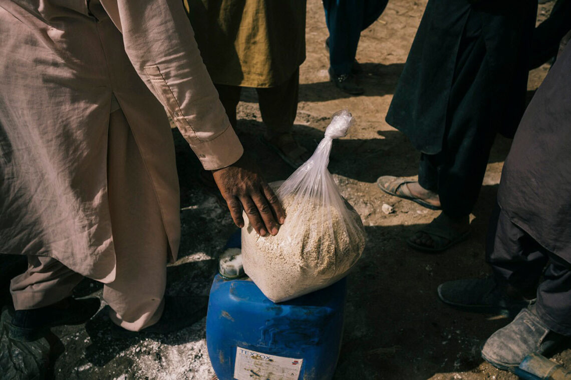 مقام ایرانی: با به قدرت‌رسیدن طالبان تولید شیشه در افغانستان افزایش یافته است