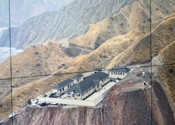 تاجیکستان ۴ پاسگاه تازه را در مرز با افغانستان به بهره‌برداری سپرد