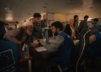 طالبان می‌گوید روز گذشته نزدیک به ۴ هزار مهاجر از پاکستان برگشتند