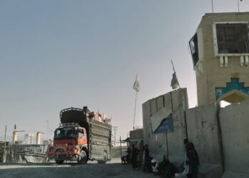 طالبان میگوید روز گذشته نزدیک به ۵ هزار مهاجر از ایران و پاکستان برگشتند