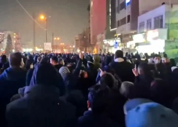 مجله‌ی تایمز: بیش از ۲۰۰ معترض در تهران کشته شدند