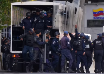 ونزوئلا «تحت فشار امریکا» شماری از زندانیان سیاسی را آزاد کرد