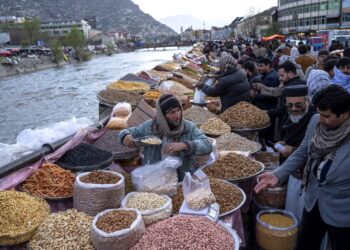 قیمت مواد خوراکی در ماه قوس 4.2 درصد افزایش یافت