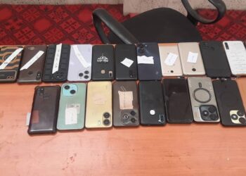 طالبان موبایل‌های هوشمند نیروهای خود در پکتیا را جمع‌آوری کرد