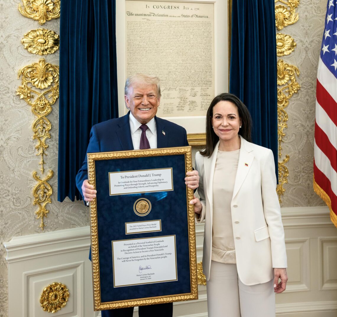 ماچادو مدال نوبل خود را به ترمپ اعطا کرد