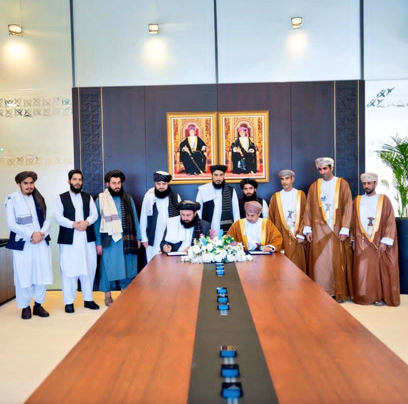 پروازهای مستقیم میان افغانستان و عمان آغاز میشوند