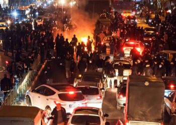 مجله‌‎ی تایمز: تنها در دو روز اعتراضات ایران «۳۰ هزار تن» کشته شدند