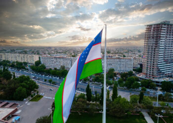 سال گذشته نزدیک به ۵۰۰ هزار شهروند افغانستان برای گردش‌گری به ازبیکستان رفتند