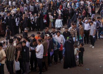 طالبان می‌گوید روز گذشته ۲ هزار مهاجر از پاکستان برگشتند