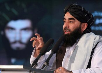 طالبان از جهان خواست به جای تحریم، با این گروه همکاری کند