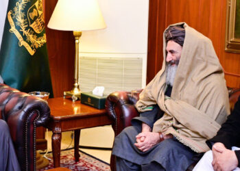 والی طالبان در قندهار بر اجرای سخت‌گیرانه‌تر قوانین این گروه تاکید کرد