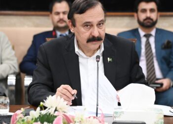 پس از بسته‌شدن گذرگاه‌ها؛ بیش از یک هزار دانشجوی پاکستانی از افغانستان برگشتند
