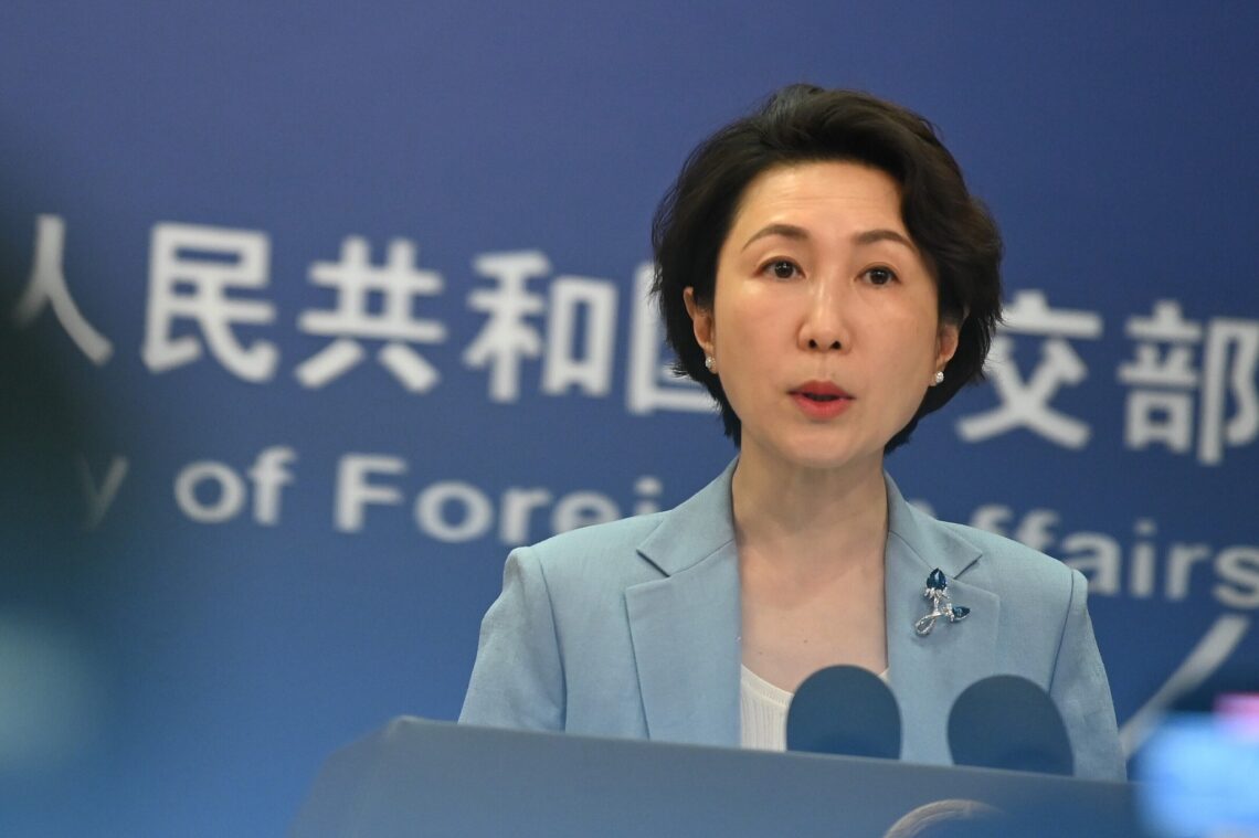 چین می‌گوید در حال گفت‌وگو با طالبان و پاکستان است