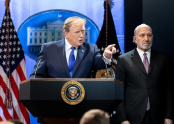 ترمپ بار دیگر نارضایتی‌اش را از جاگذاشتن تسلیحات امریکایی در افغانستان ابراز کرد