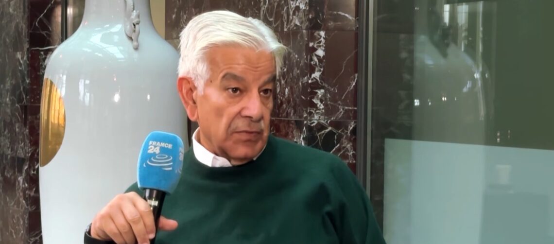 خواجه آصف: حملات در پاکستان با موافقت طالبان افغانستان صورت می‌گیرد