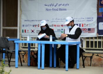 ملل متحد از طالبان خواست ممنوعیت ورود کارکنان زن به اداراتش را لغو کند