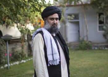 رسانه‌ی امریکایی: معتصم آغاجان به دستور رهبر طالبان بازداشت شده است