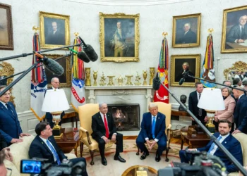 رسانه اسرائیلی: نتانیاهو برای دیدار با ترمپ به امریکا می‌رود