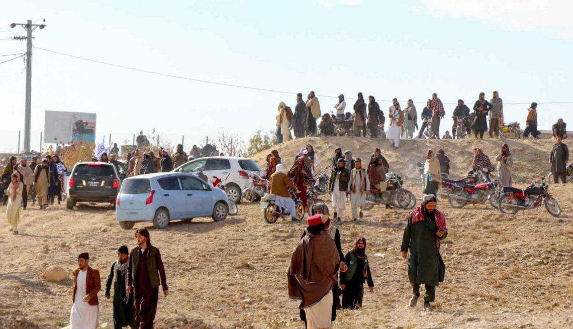 طالبان ۱۹ تن را در نیمروز، بلخ و غور شلاق زد