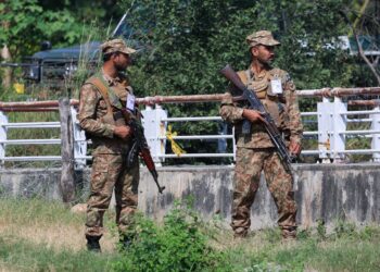 ارتش پاکستان از کشتن ۲۲ شبه‌نظامی در نزدیکی خط دیورند خبر داد