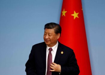 شی: کاملاً مطمئنم مردم چین و تایوان متحد خواهند شد