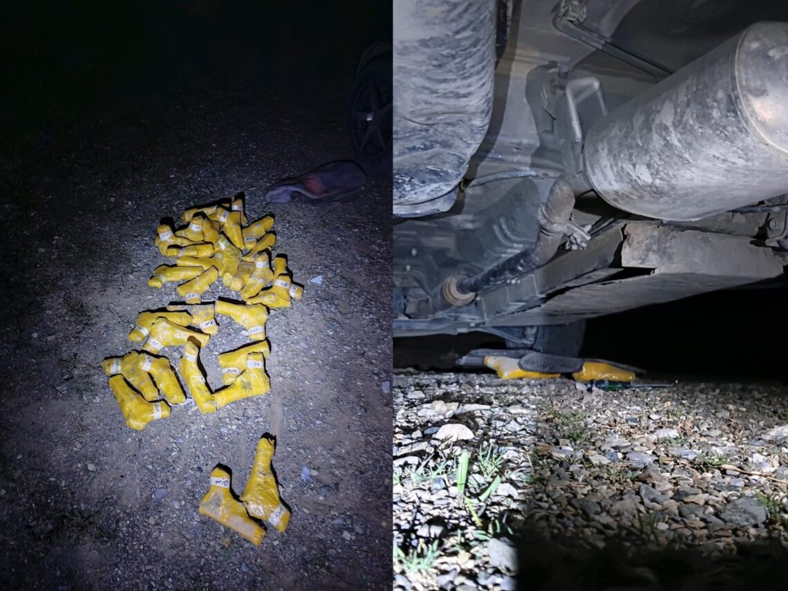 طالبان می‌گوید سلاح‌های قاچاق‌شده از پاکستان را ضبط کرده است