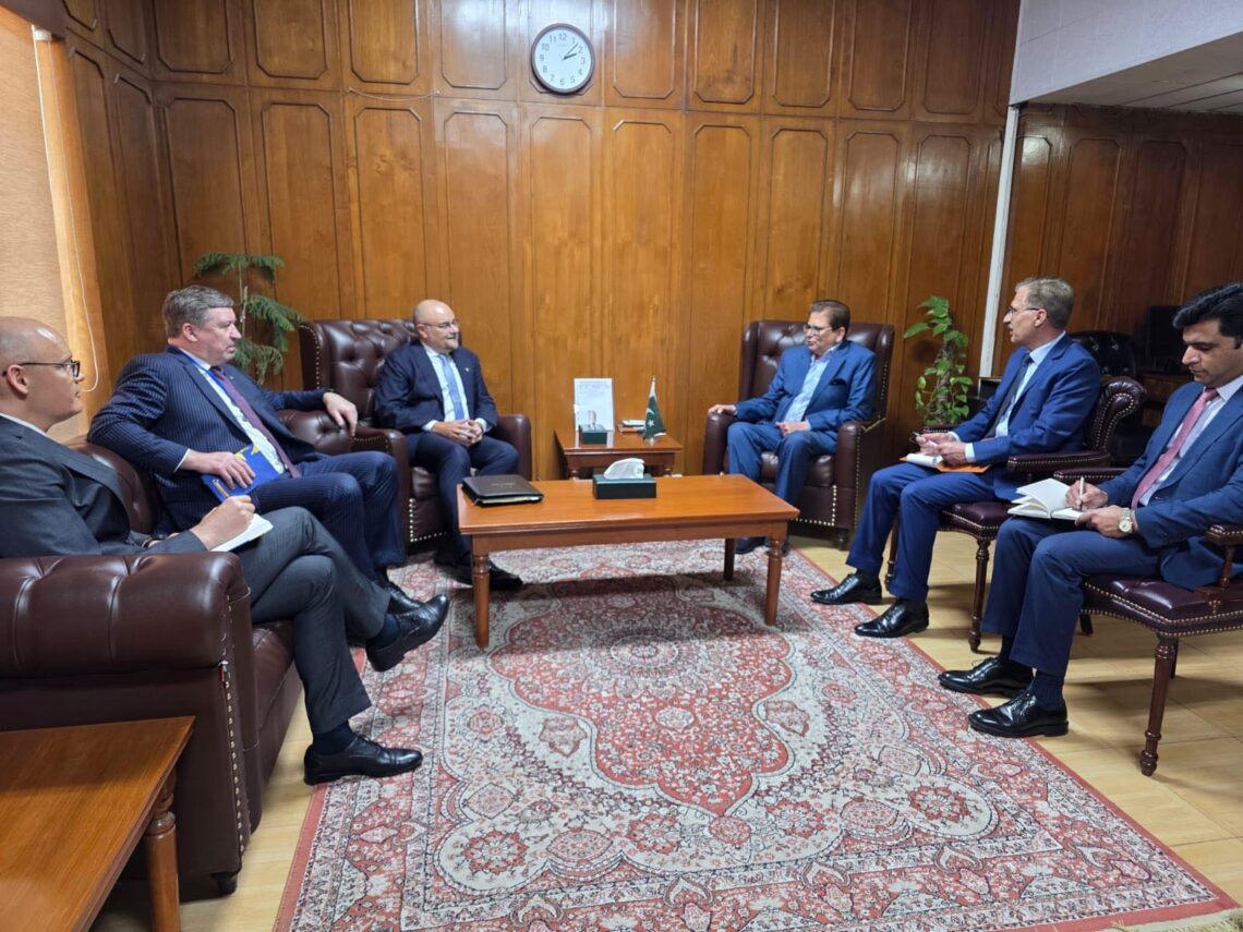 دیپلوماتهای اتحادیهی اروپا و پاکستان دربارهی تهدیدات هراسافگنی گفتوگو کردند