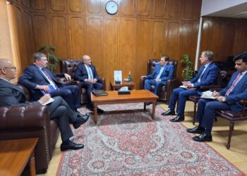 دیپلومات‌های اتحادیه‌ی اروپا و پاکستان درباره‌ی تهدیدات هراس‌افگنی گفت‌وگو کردند