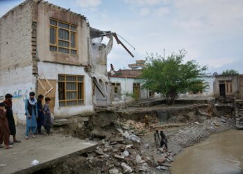 ۱۰ تن دیگر در ننگرهار بر اثر فروریختن سقف خانه‌ها جان باختند