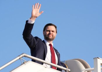 اکسیوس: معاون رییس‌جمهوری امریکا به زودی به اسلام‌آباد می‌رود