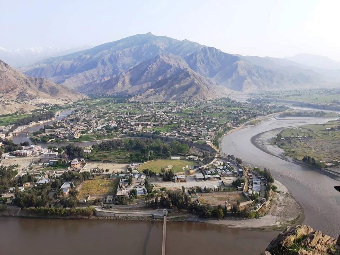 مرکز ولایت کنر مورد حمله‌ی هوایی قرار گرفت