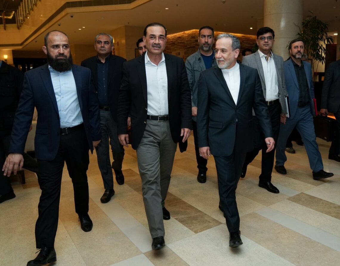 جنگ ایران و امریکا؛ رویترز می‌گوید رایزنی‌های «پشت‌پرده» پیشرفت‌هایی داشته‌اند