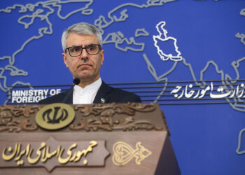 ایران: مذاکرات ادامه دارند و نظرات خود را به طرف امریکایی منتقل کردیم