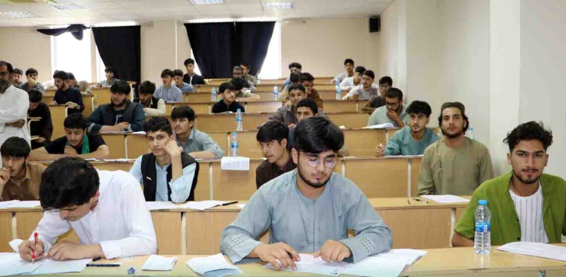دور اول آزمون کانکور بدون حضور دختران در ۱۵ ولایت کشور آغاز می‌شود