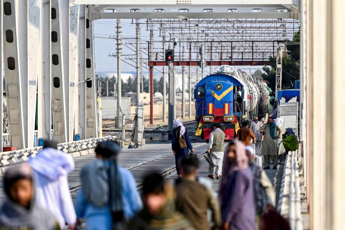 گزارش ماه اپریل بانک جهانی: درآمد و حجم بازرگانی افغانستان افزایش یافتند