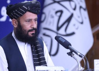 چند ماه پس از قطعی انترنت؛ هبت‌الله وزیر مخابرات طالبان را برکنار کرد