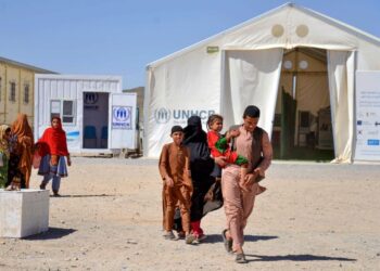 طالبان می‌گوید پاکستان در دو روز نزدیک به ‍۱۰ هزار مهاجر را اخراج کرد