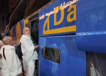 روند بازگشت زائران افغانستان از عربستان آغاز شد