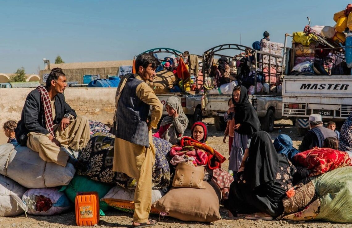 طالبان از بازگشت بیش از سه هزار مهاجر دیگر از پاکستان خبر داد