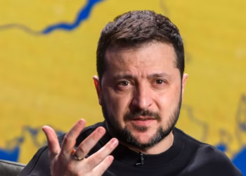 زلنسکی: روسیه همکاری نظامی با ایران را گسترش داده است